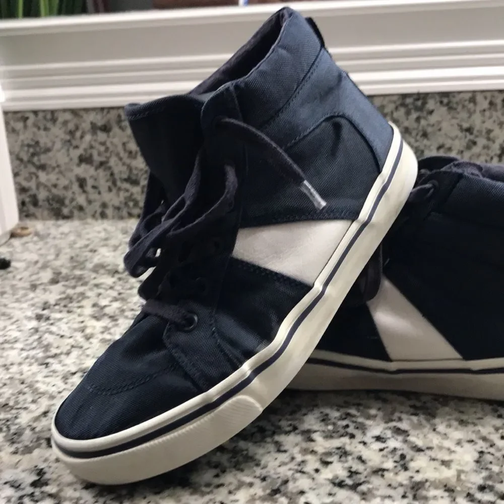 Old Navy casual shoes